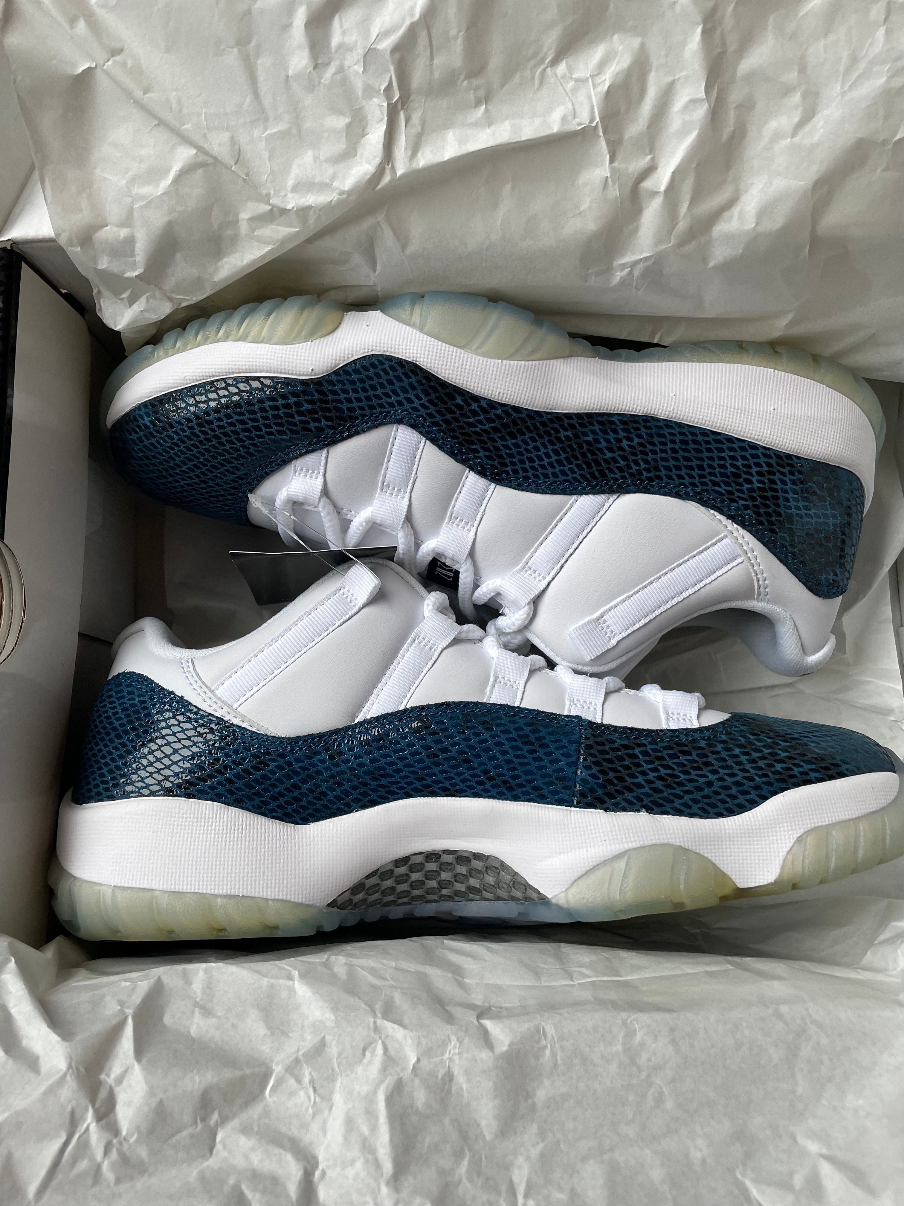 AIR JORDAN 11 LOW "SNAKESKIN"