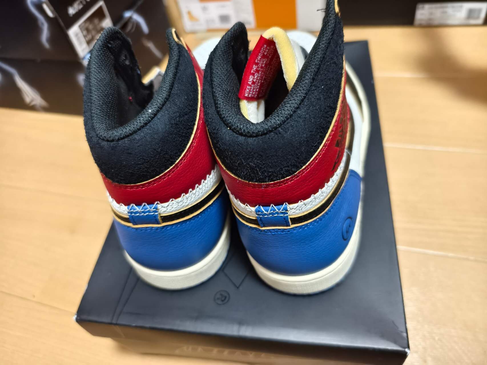 fragment design × UNION × Nike Air Jordan 1 High OG "Black/Varsity Red"