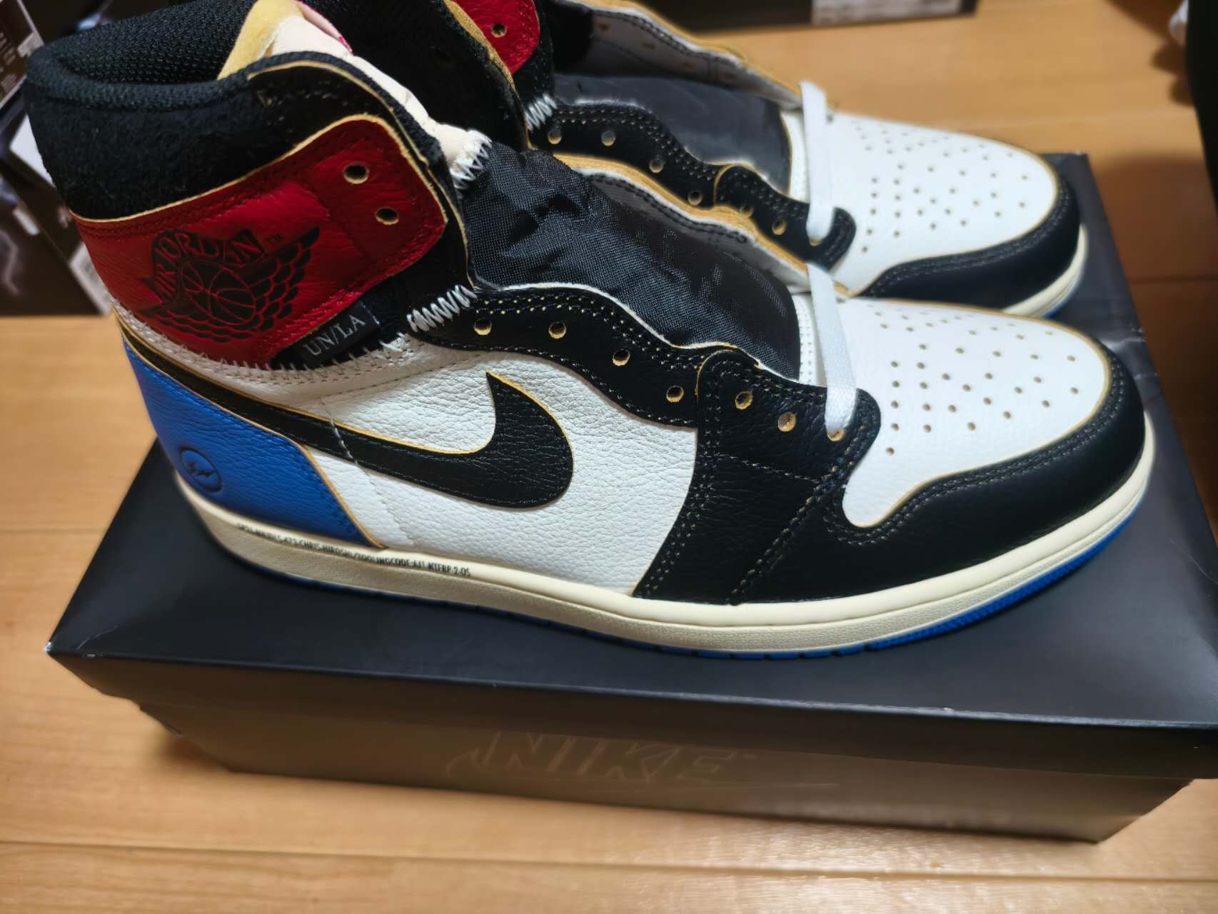 fragment design × UNION × Nike Air Jordan 1 High OG "Black/Varsity Red"