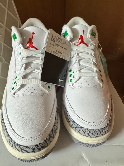 Nike Women's Air Jordan 3 Retro "Lucky Green"