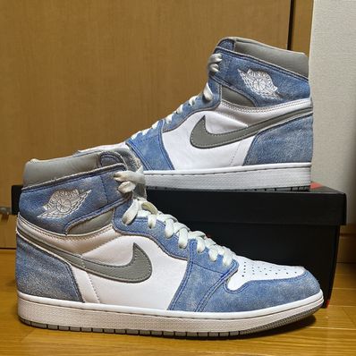 Nike Air Jordan 1 High OG "Hyper Royal"