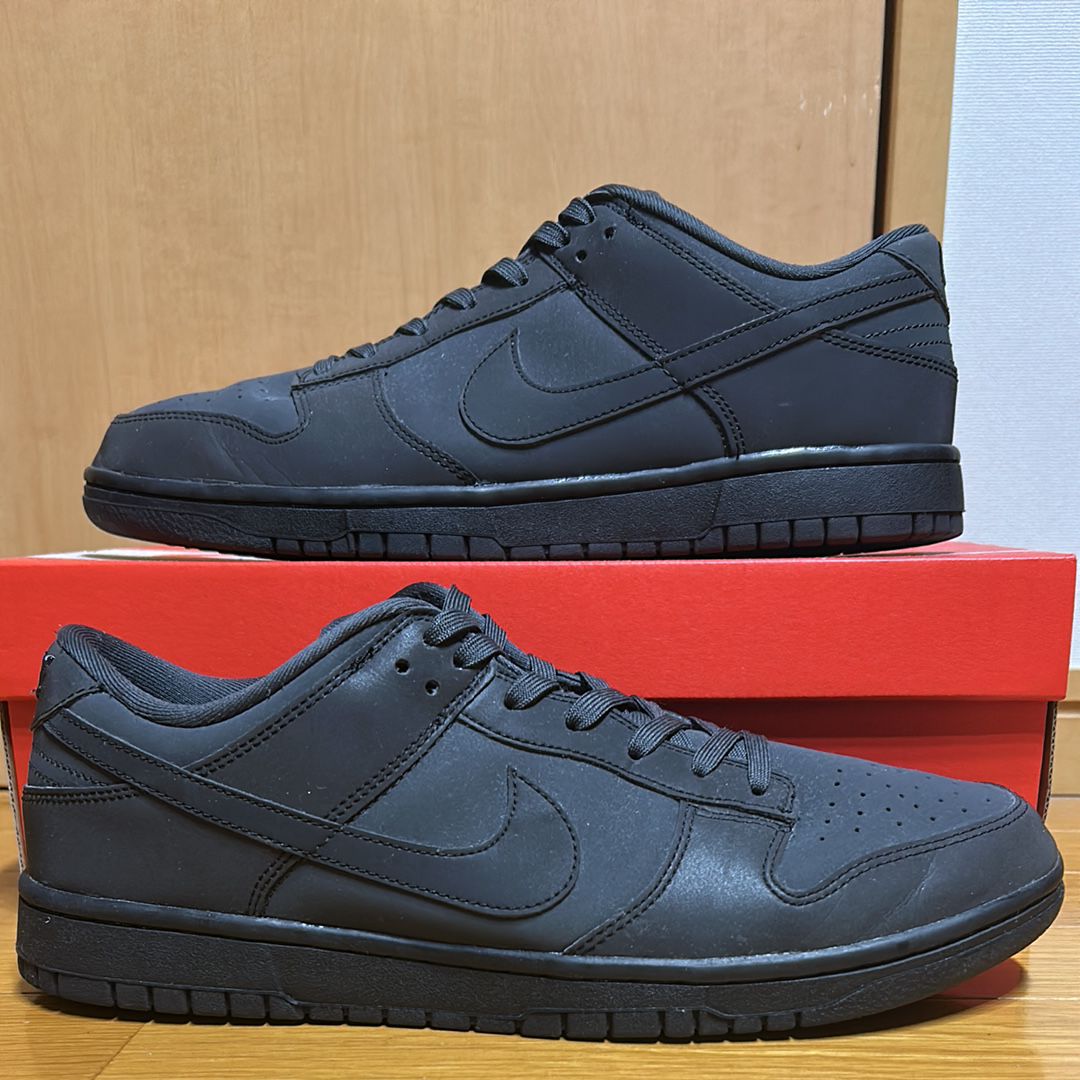 Nike Women's Dunk Low "Black and Anthracite"