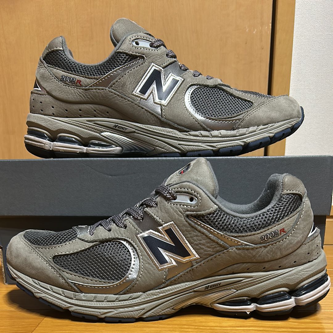 New Balance 2002R "Gray"