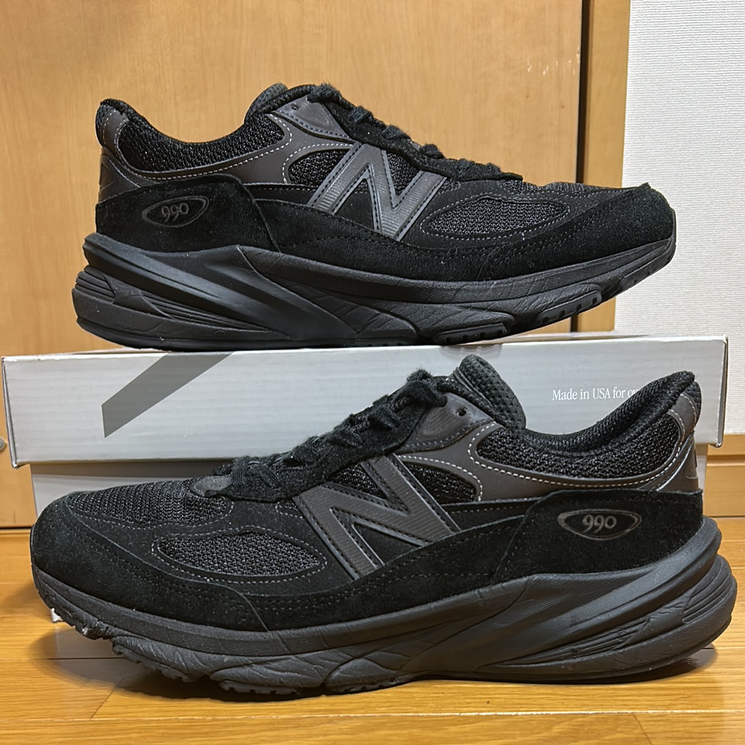 New Balance 990V6 "Triple Black"