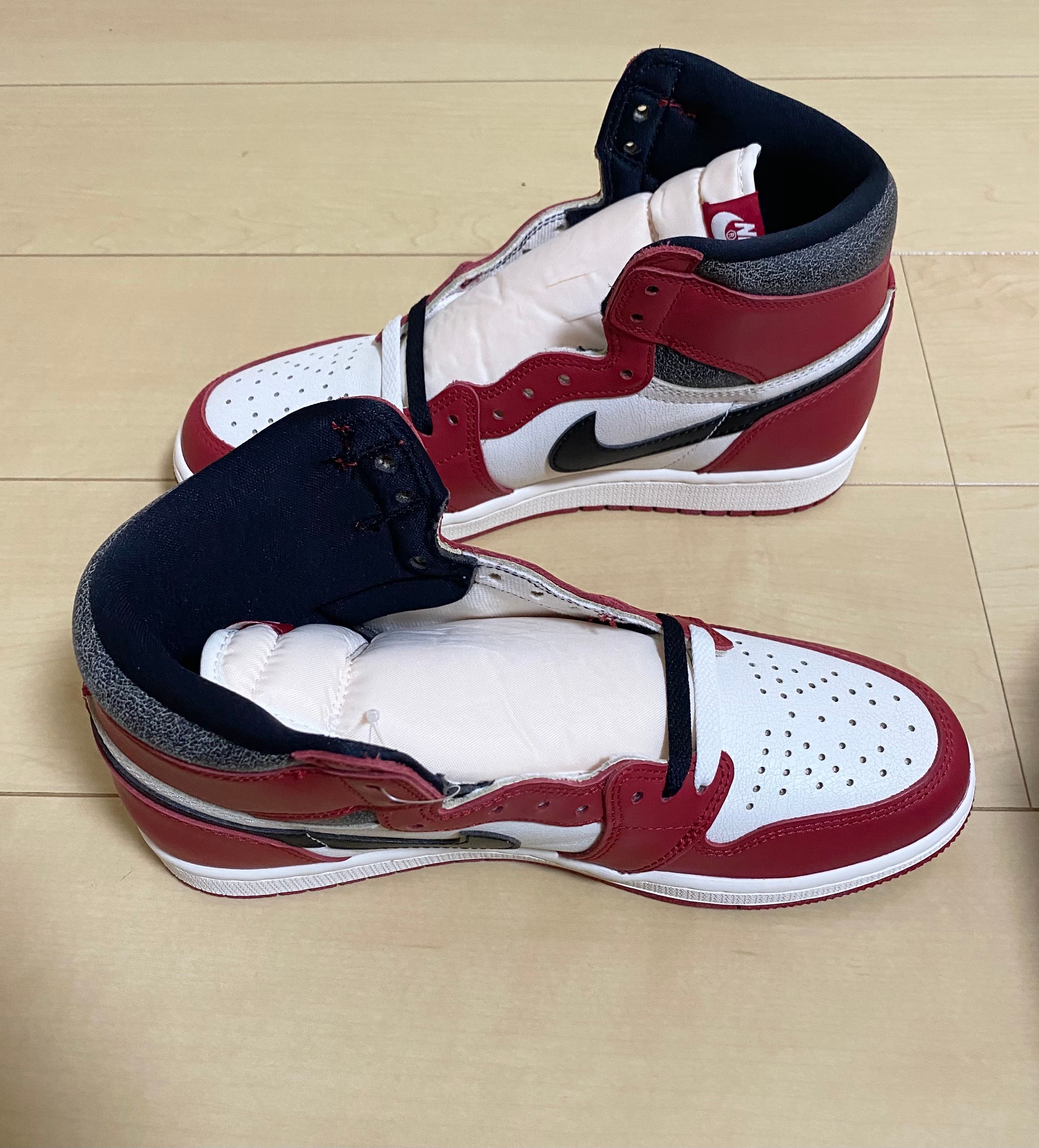 Nike Air Jordan 1 High OG "Lost & Found/Chicago"