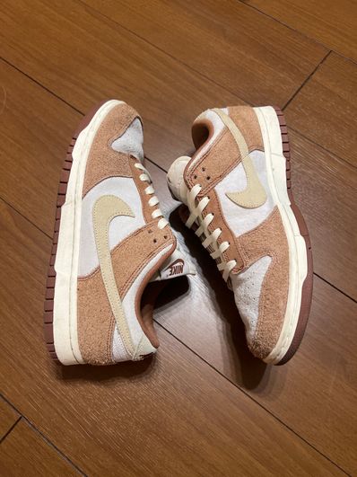 Nike Dunk Low PRM "Medium Curry"