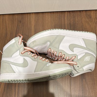 Nike Women's Air Jordan 1 High OG "Seafoam"