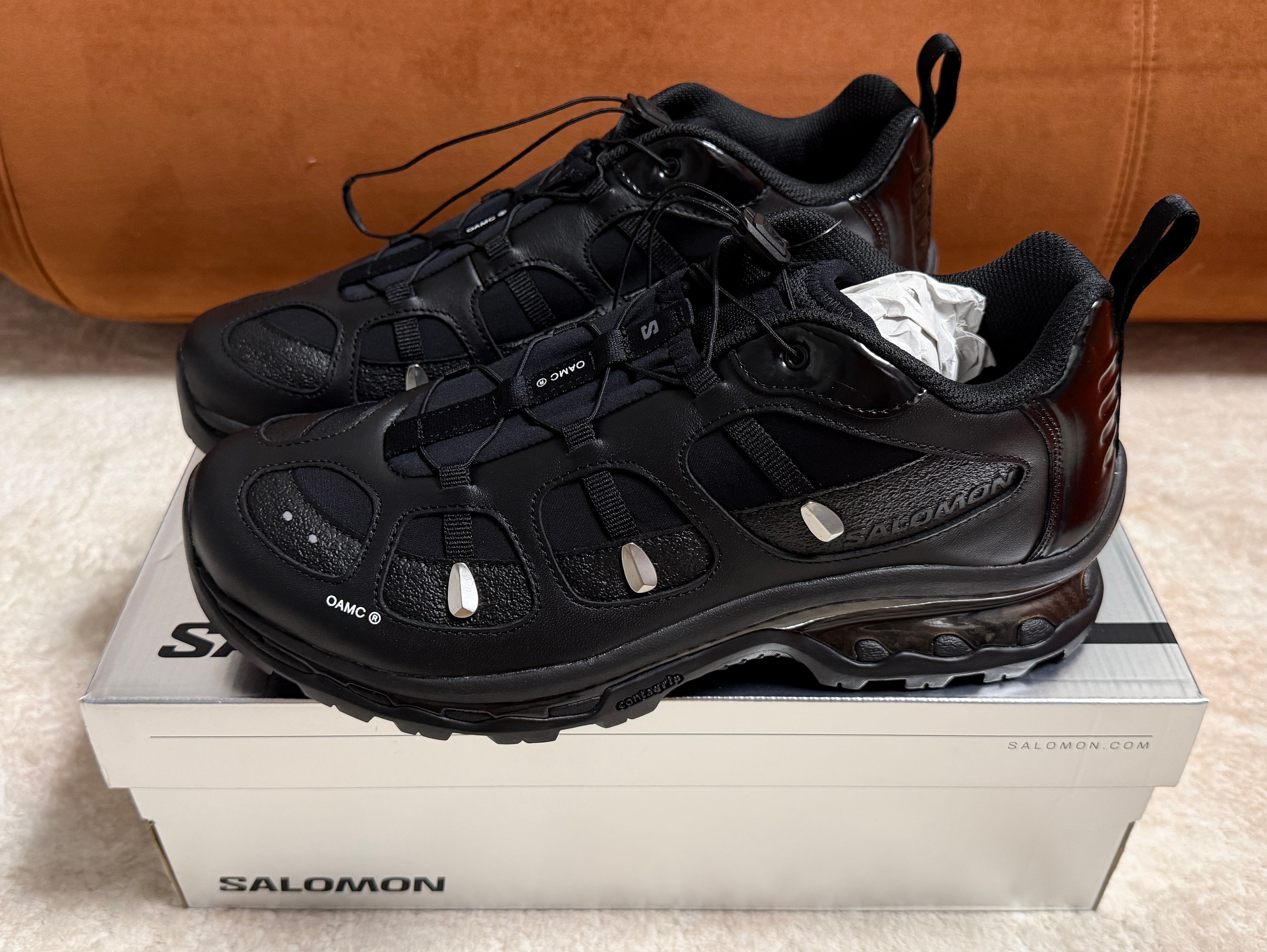 OAMC × サロモン XT-クエスト "ブラック/シルバー"