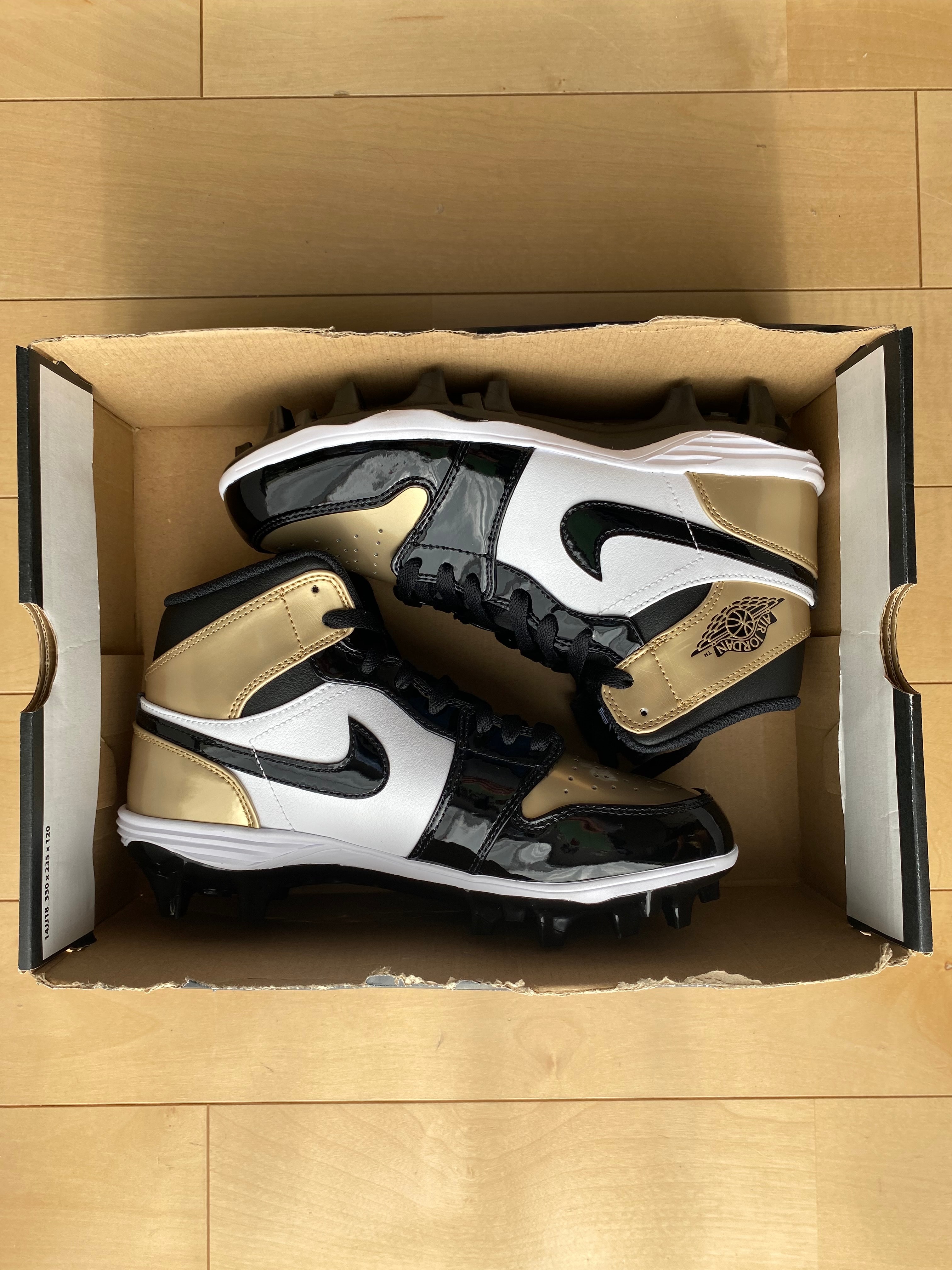 Nike Air Jordan 1 Mid TD Cleat "Gold Toe"