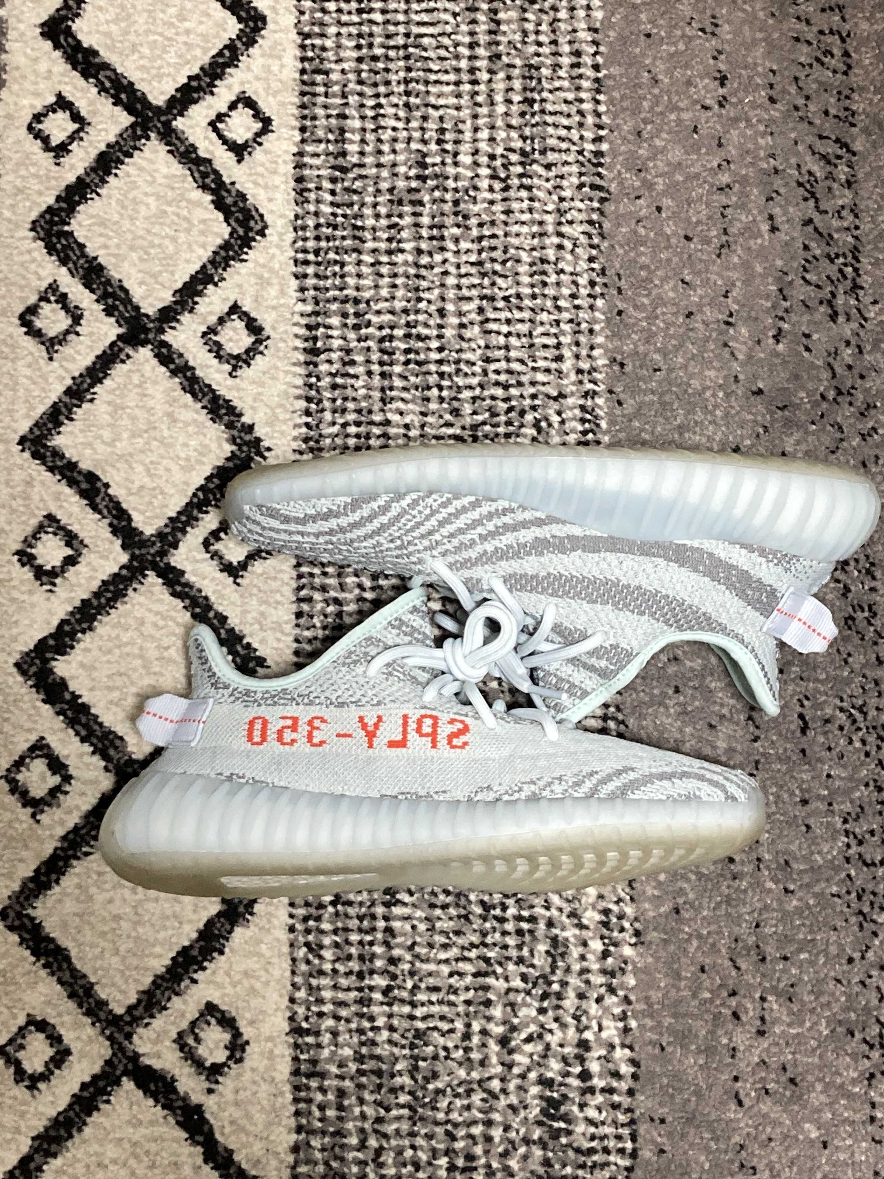 adidas YEEZY Boost 350 V2 "Blue Tint"