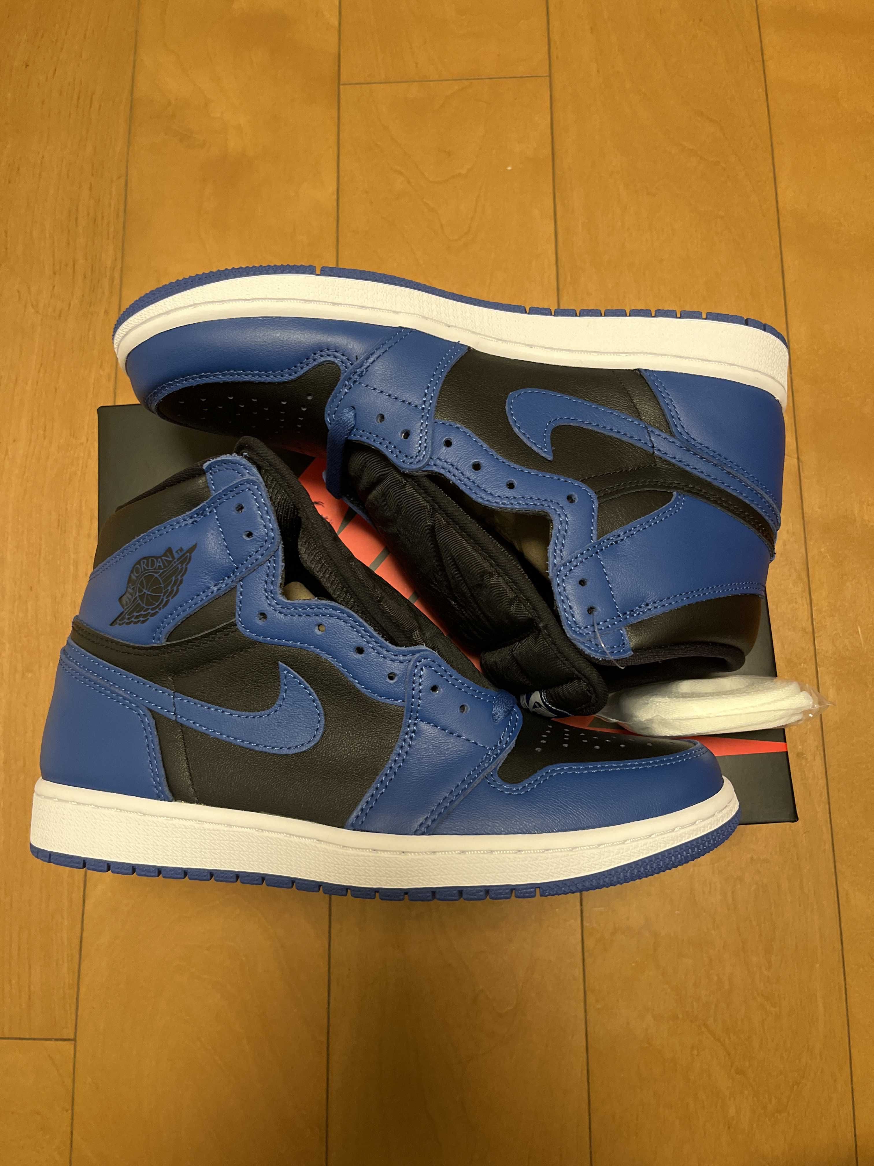 Nike Air Jordan 1 Retro High OG "Dark Marina Blue"
