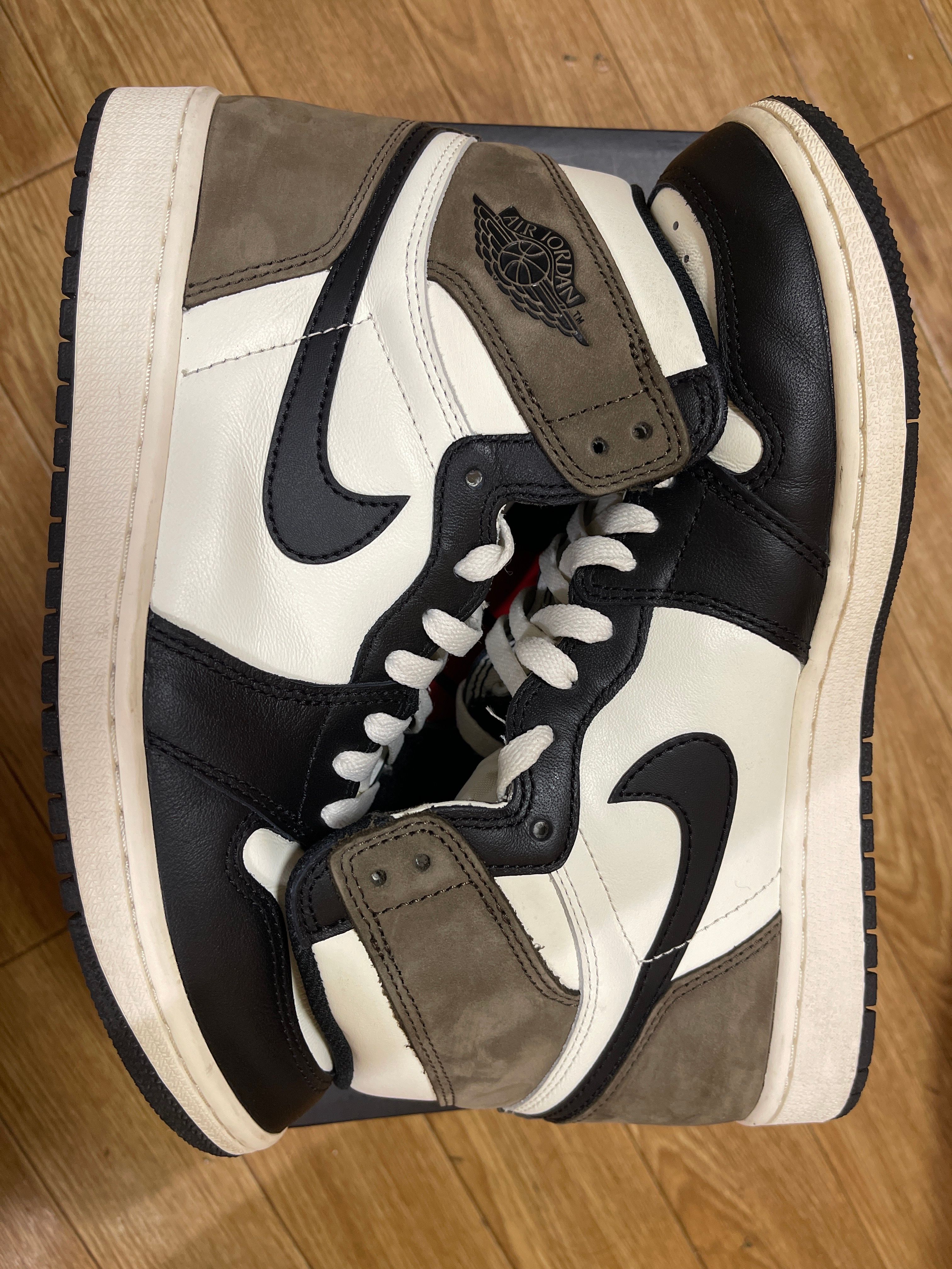 ナイキ エアジョーダン1 ハイ OG 