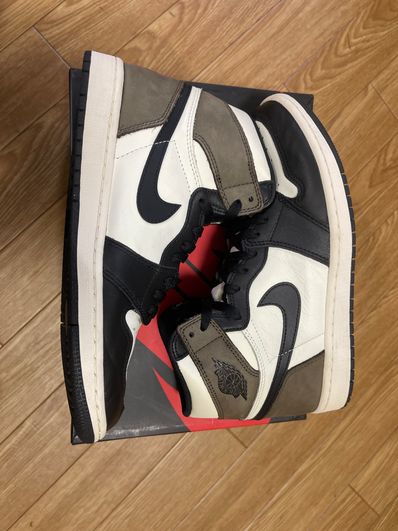 Nike Air Jordan 1 High OG "Sail/Dark Mocha/Black"