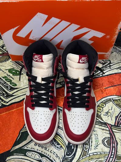 Nike Air Jordan 1 High OG "Lost & Found/Chicago"