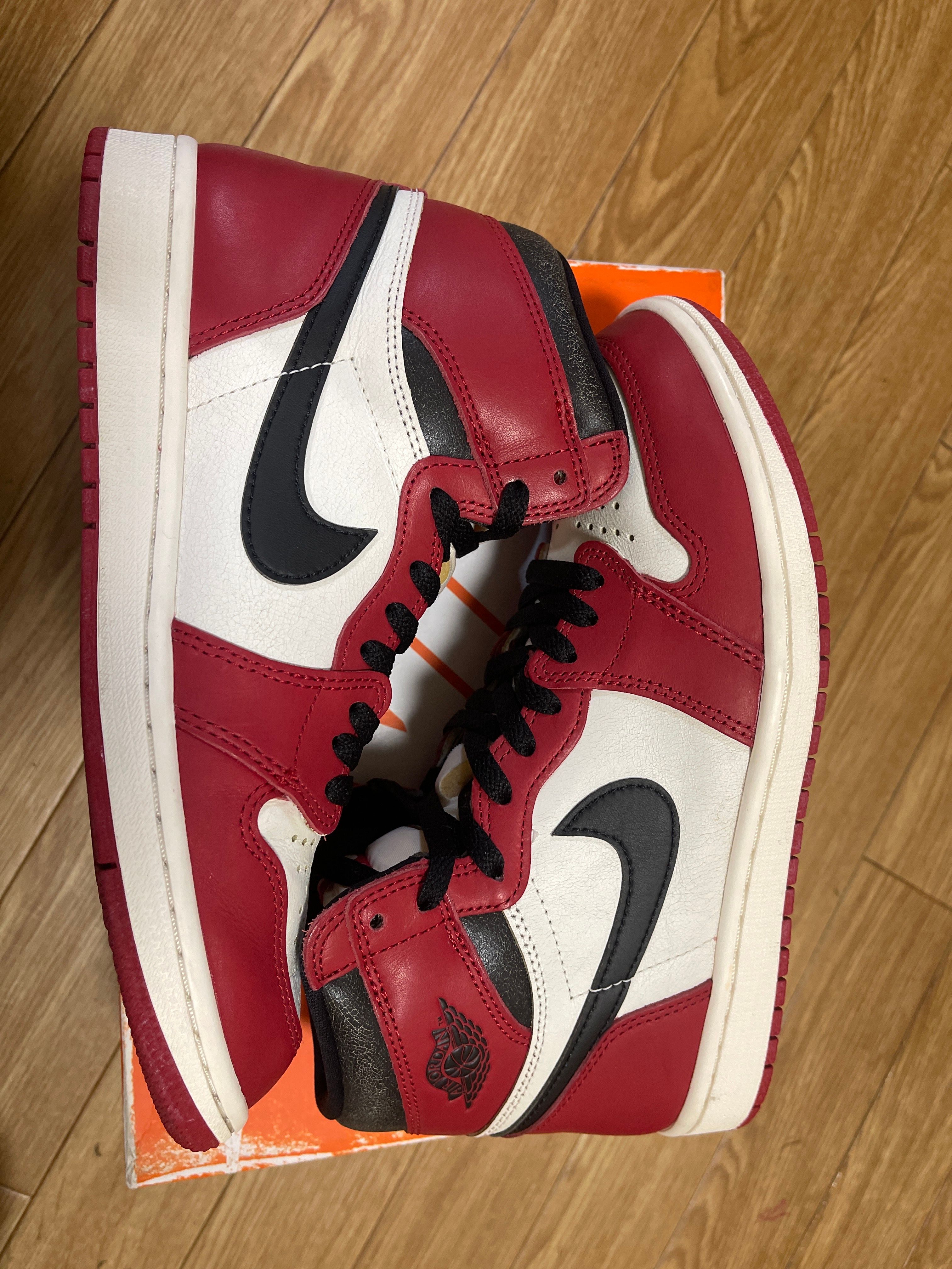 Nike Air Jordan 1 High OG "Lost & Found/Chicago"