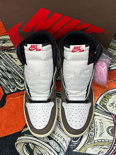 Travis Scott × Nike Air Jordan 1 Retro High OG TS SP "Sail/Dark Mocha"