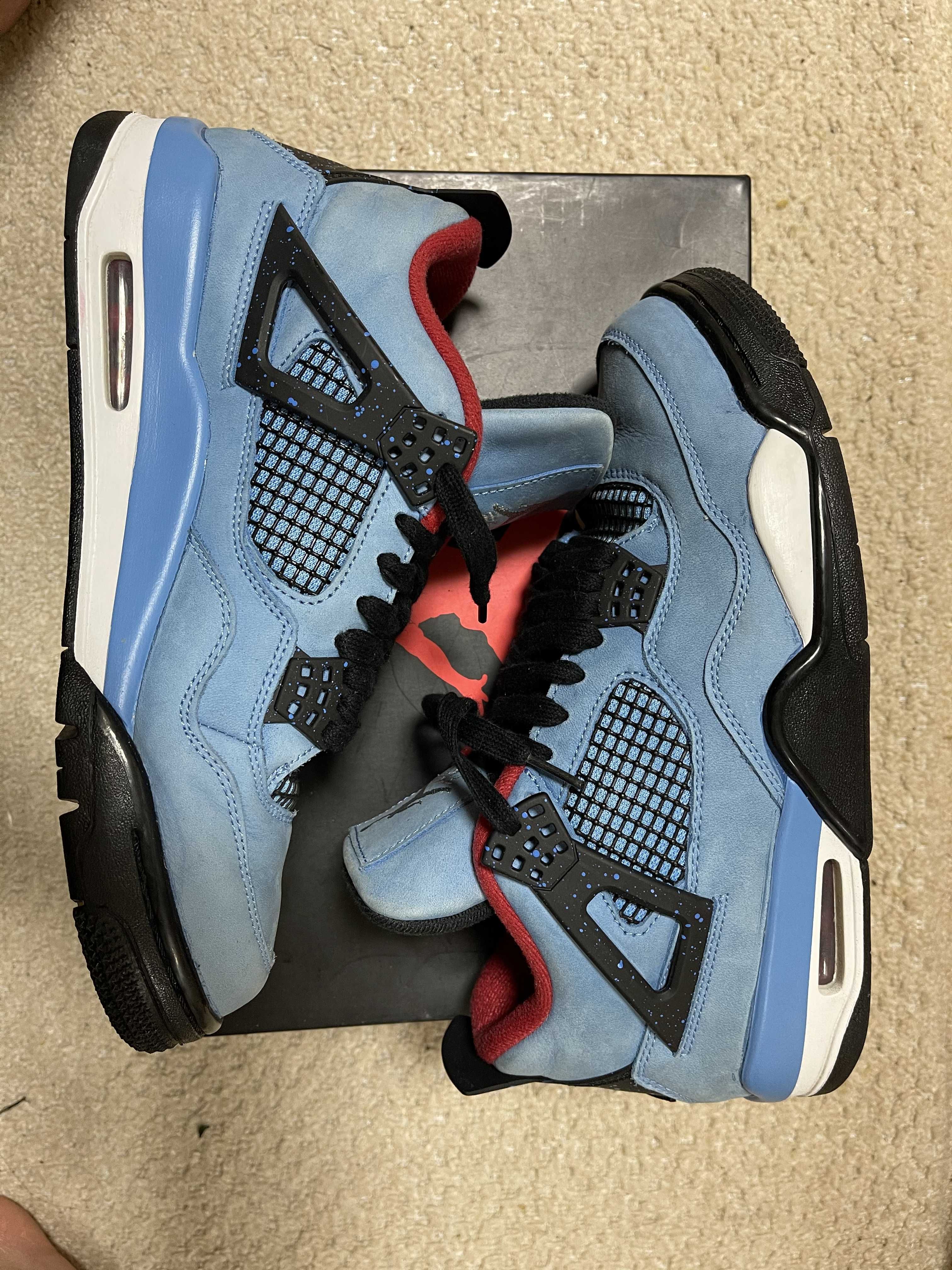 Travis Scott × Nike Air Jordan 4 Retro Cactus Jack "University Blue"
