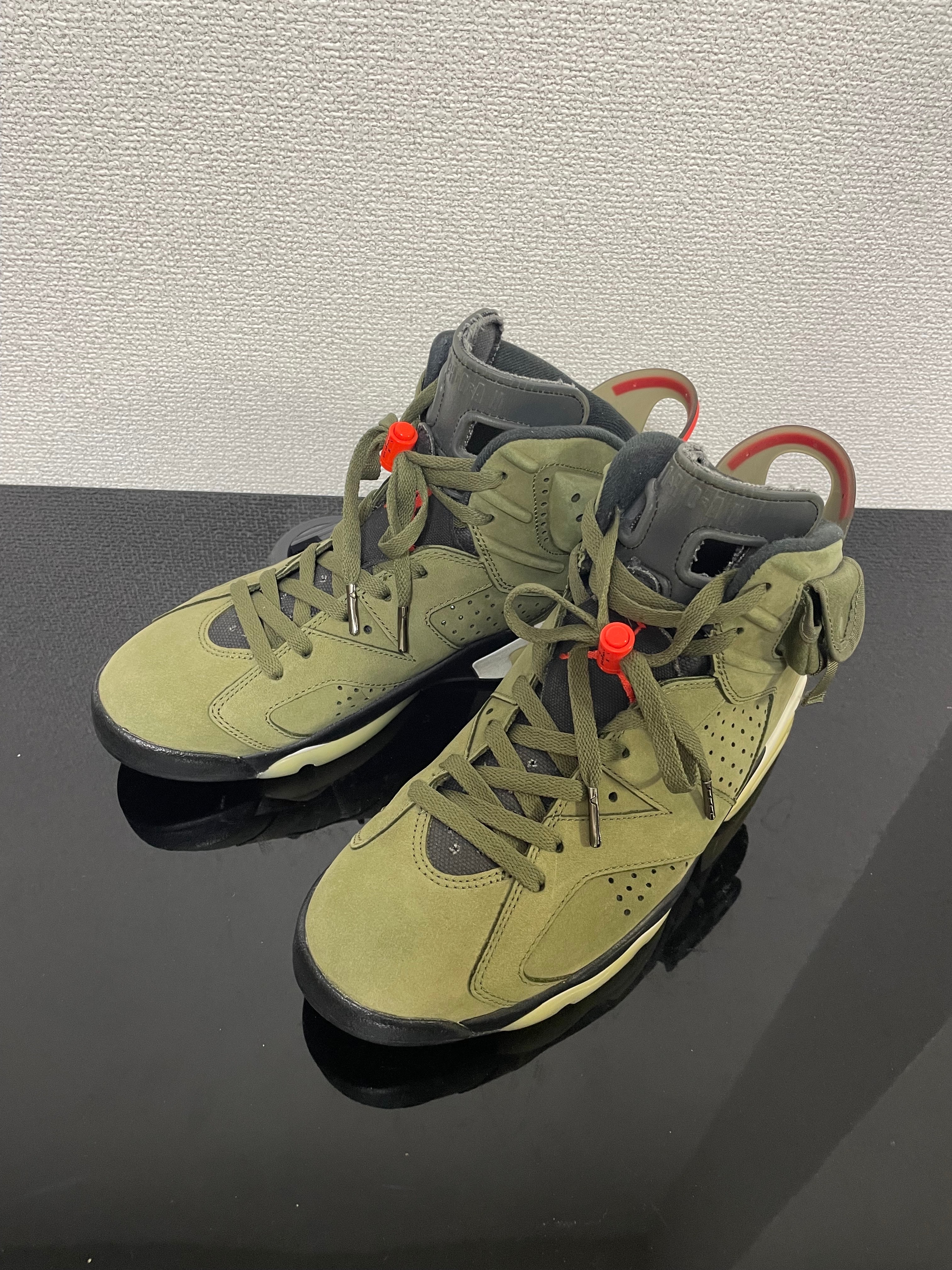 Travis Scott × Nike Air Jordan 6 Retro "Medium Olive"