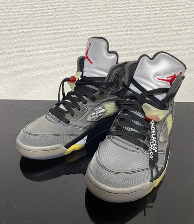 Off-White × Nike Air Jordan 5 "Black/Muslin/Fire Red"