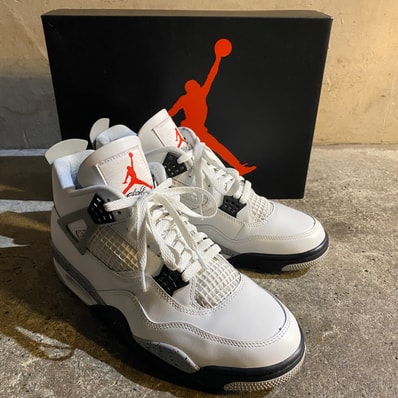 Nike Air Jordan 4 Retro "White/Cement" (2025)