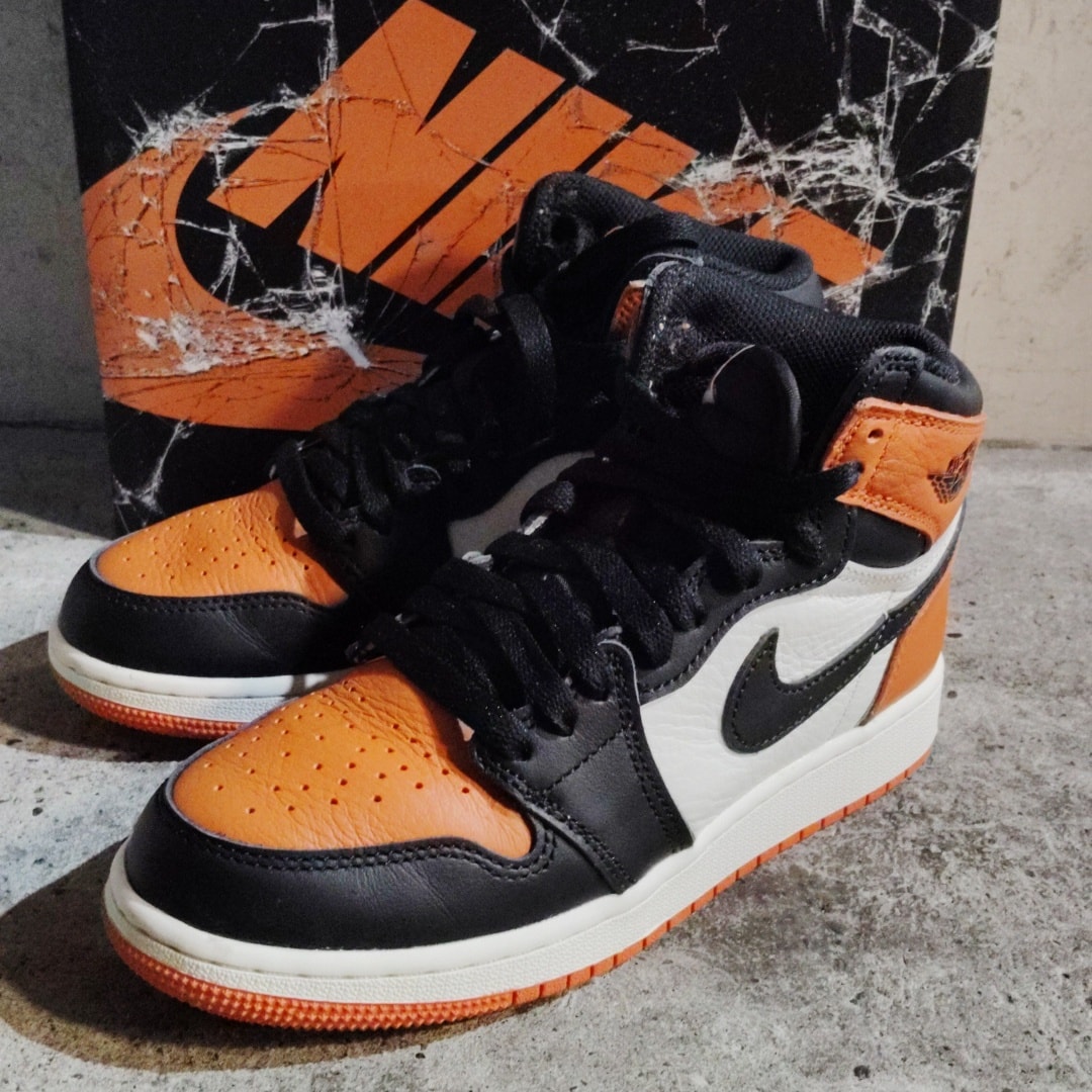 Nike GS Air Jordan 1 Retro High OG "Shattered Backboard"