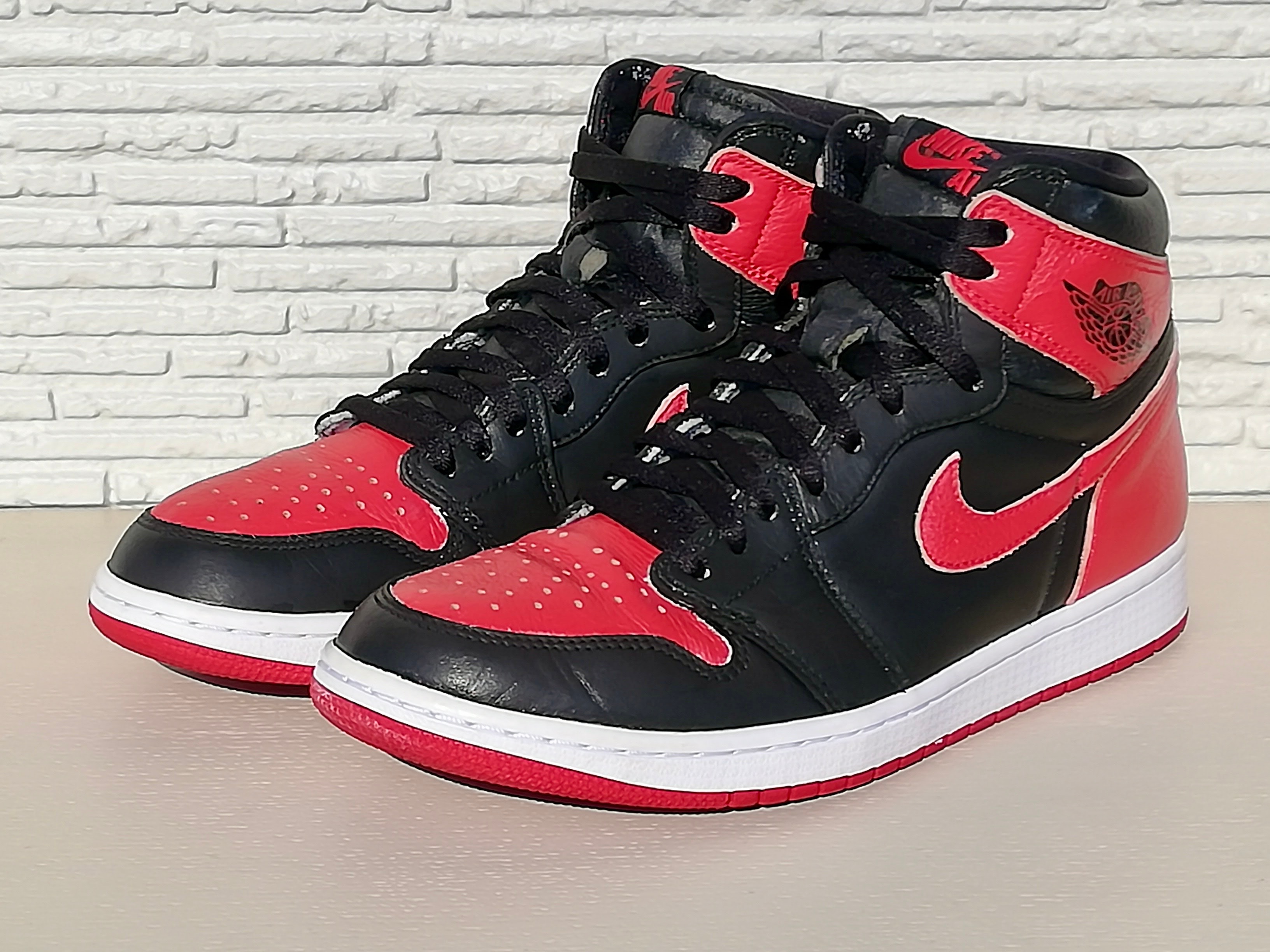 ナイキ エアジョーダン1 ハイ OG "ヘリテージ"