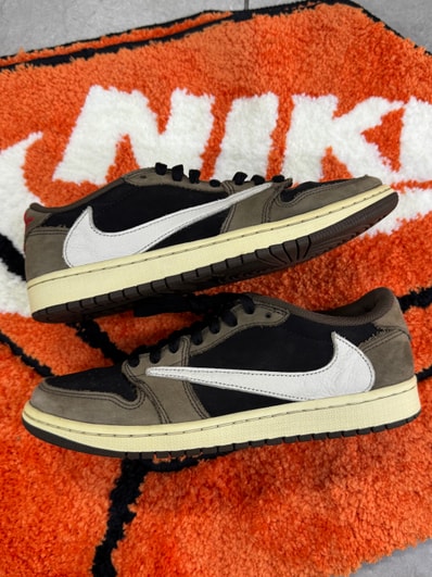 Travis Scott × Nike Air Jordan 1 Low OG SP-T "Black/Dark Mocha"