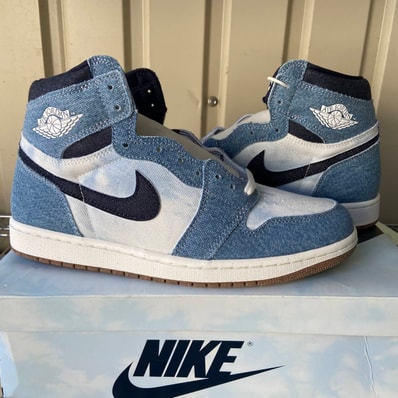 Nike Air Jordan 1 Retro High OG "Denim"