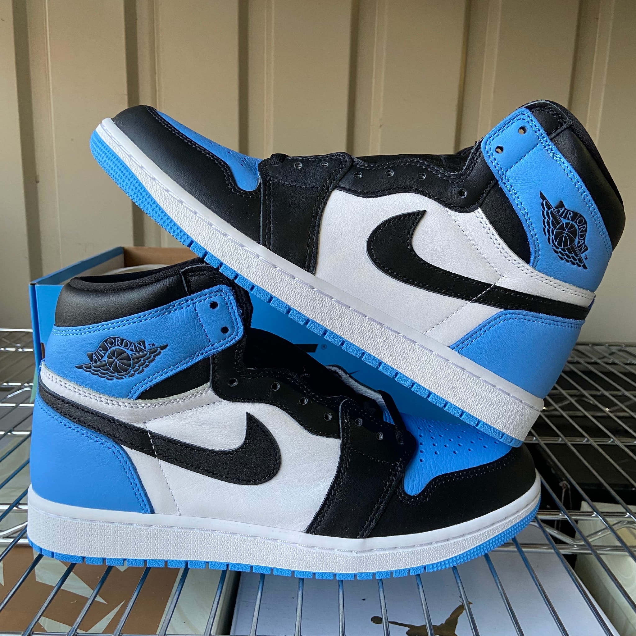 Nike Air Jordan 1 Retro High OG "University Blue/UNC Toe"