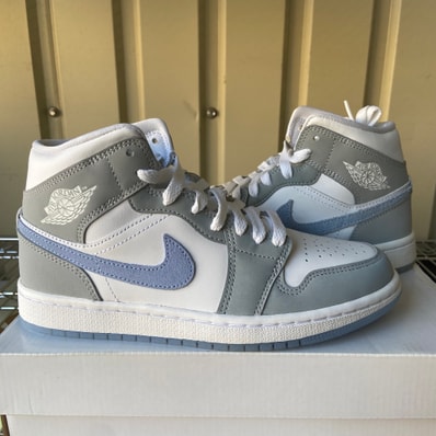 Nike Women's Air Jordan 1 Mid "Wolf Grey"