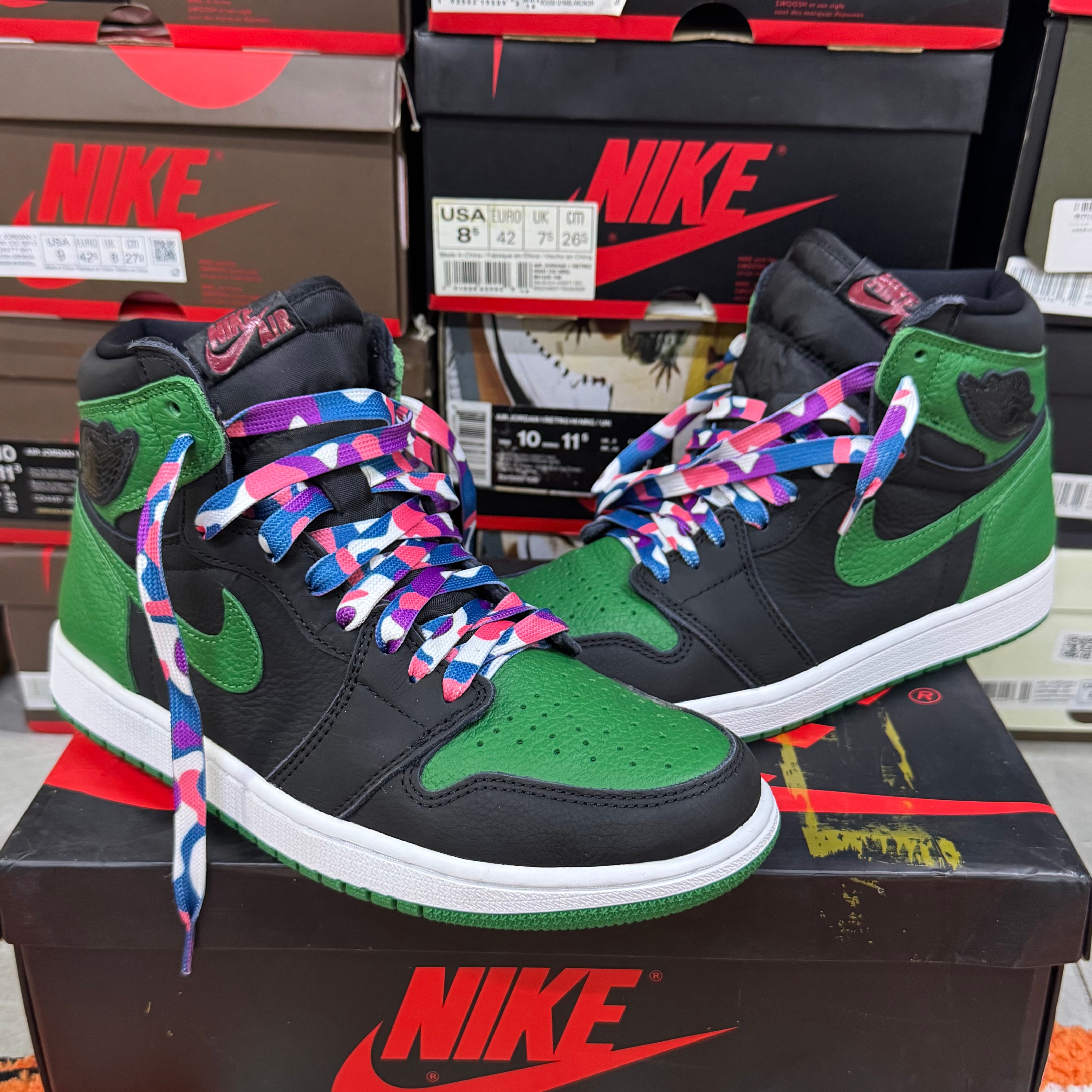 Nike Air Jordan 1 Retro High OG "Black/Pine Green" (2020)