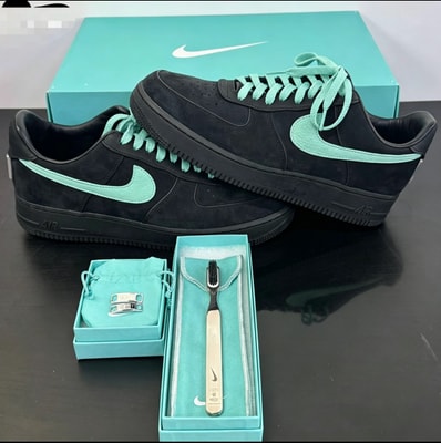 Tiffany & Co. × Nike Air Force 1 Low "1837"