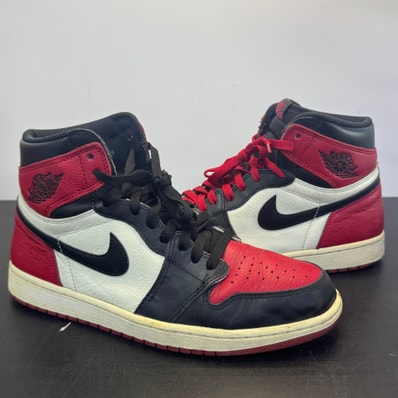 Nike Air Jordan 1 Retro High OG "Bred Toe"