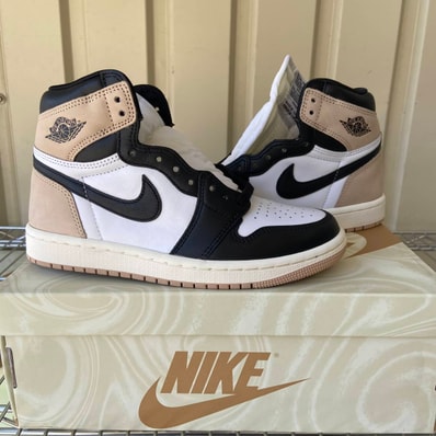 Nike Women's Air Jordan 1 Retro High OG "Latte"