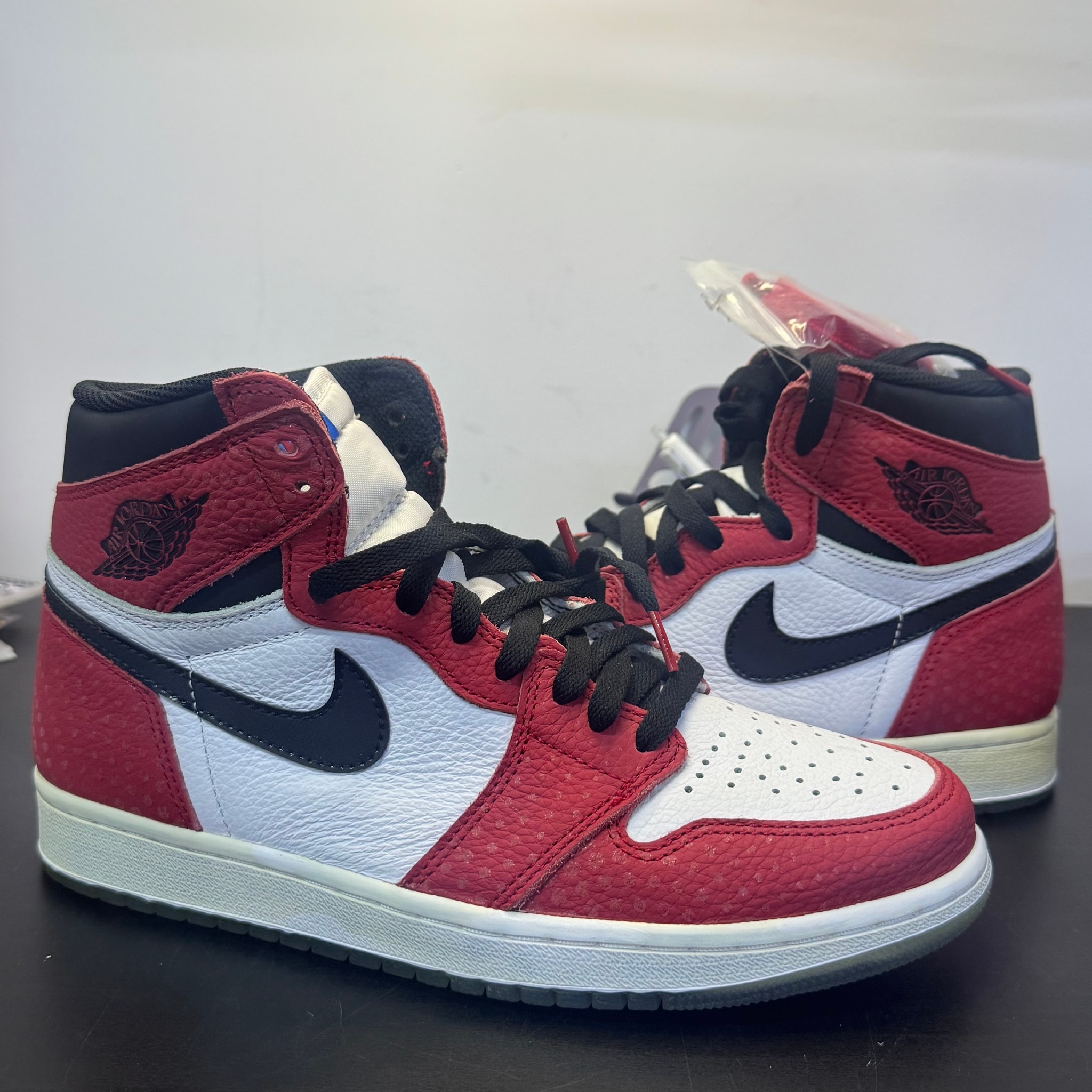 Spiderman × Nike Air Jordan 1 Origin Story "Gym Red/White/Photo Blue/Black"
