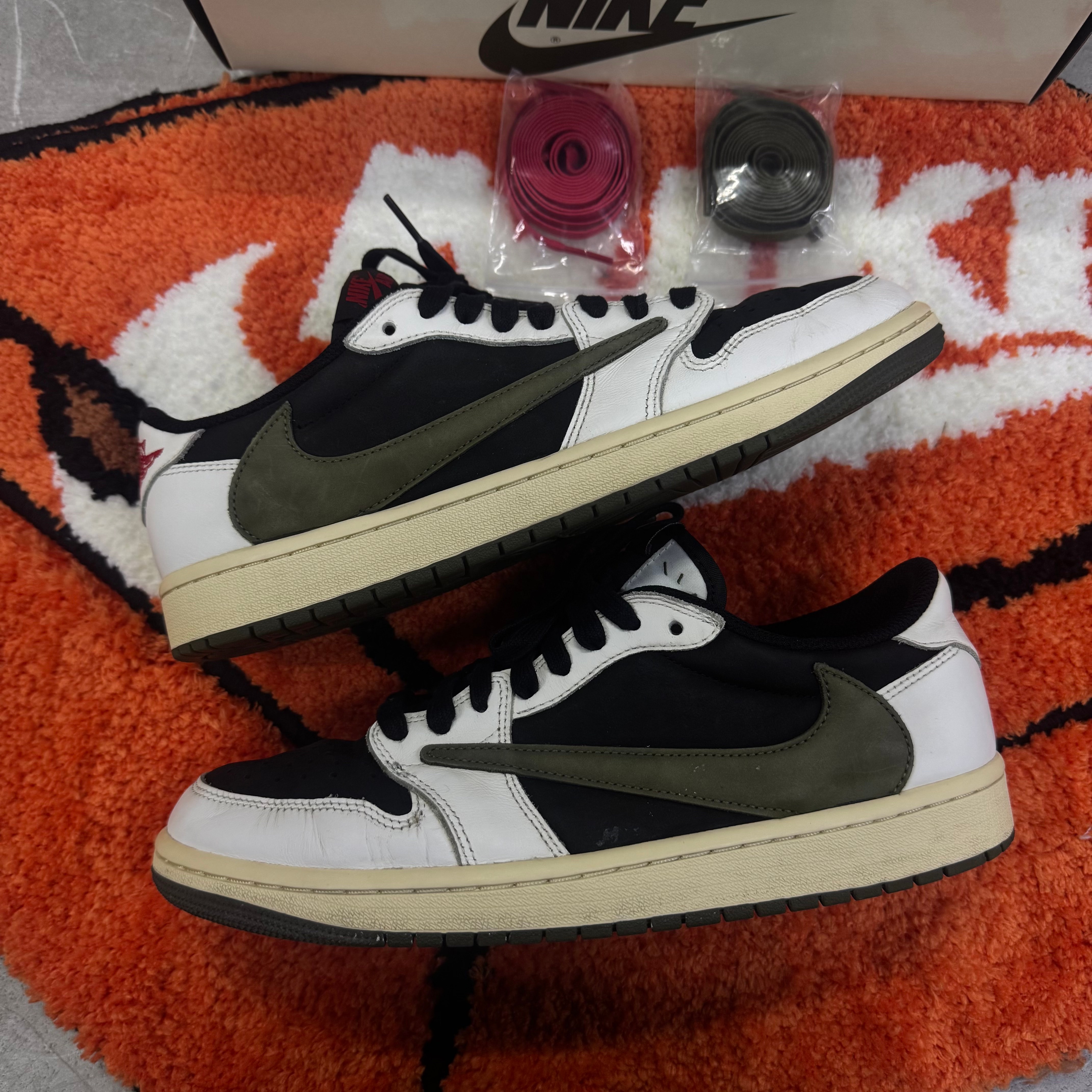 Travis Scott × Nike Women's Air Jordan 1 Low OG "Medium Olive"