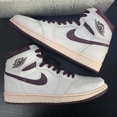 A Ma Maniere × Nike Air Jordan 1 Retro High OG "Sail and Burgundy"