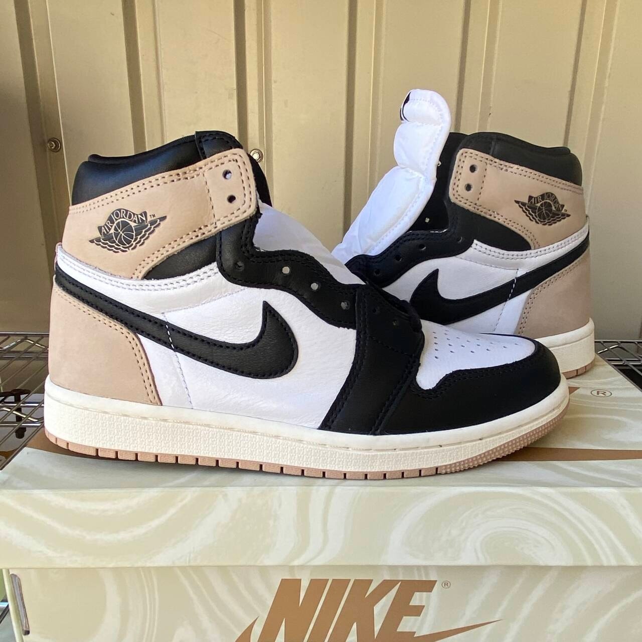 Nike Women's Air Jordan 1 Retro High OG "Latte"