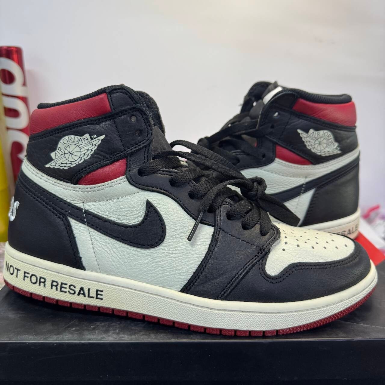 Nike Air Jordan 1 Retro High OG "Not for Resale"