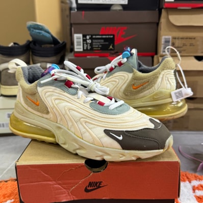 Travis Scott × Nike Air Max 270 "Cactus Trails"