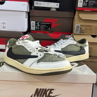 Travis Scott × Nike Air Jordan 1 Low OG SP "Reverse Olive"