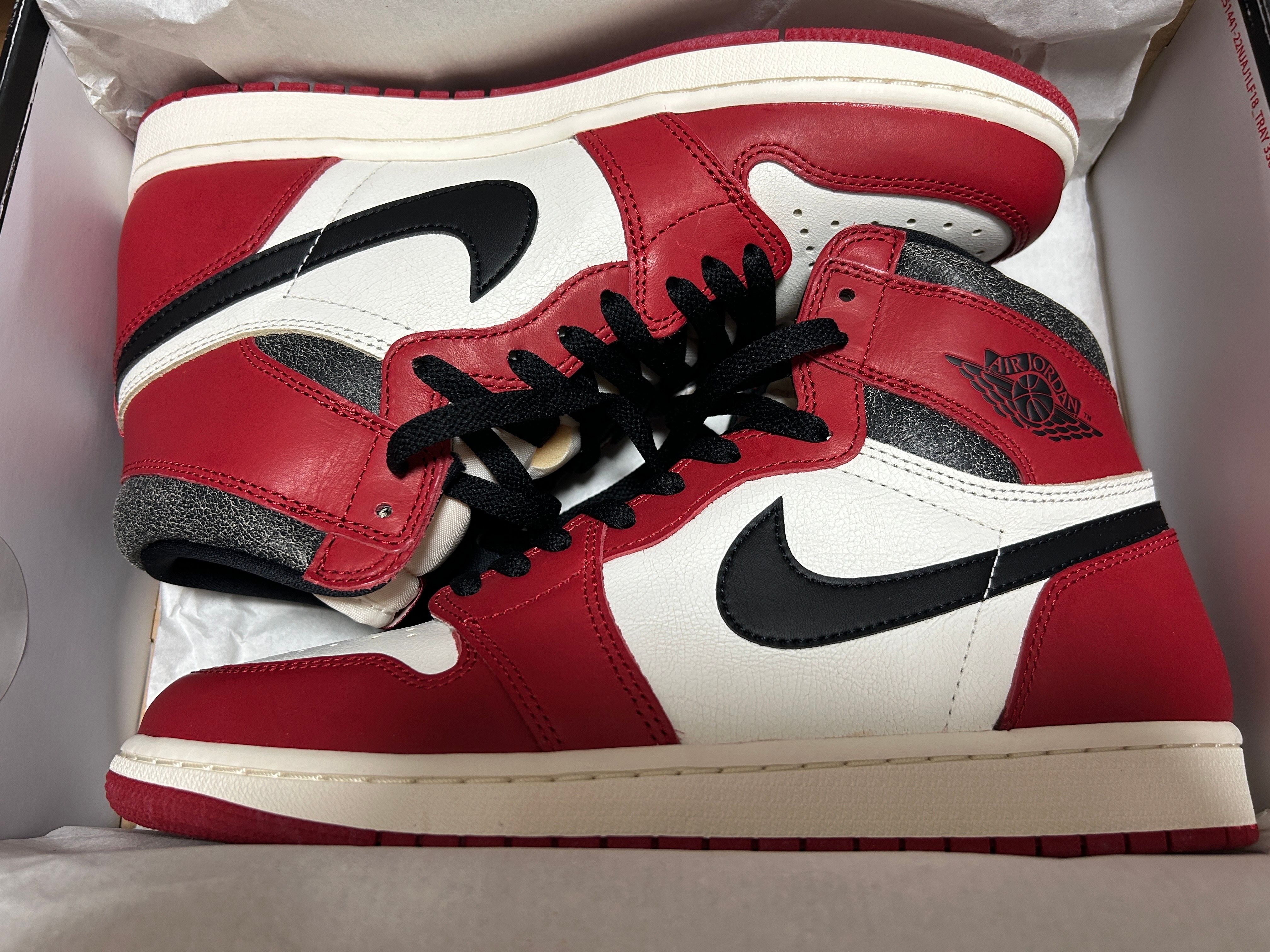 Nike Air Jordan 1 High OG "Lost & Found/Chicago"