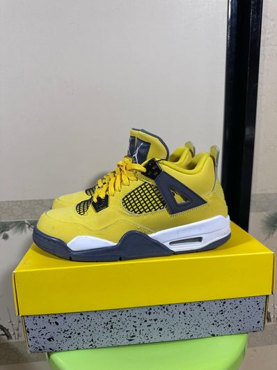 NIKE GS AIR JORDAN 4 "TOUR YELLOW"
