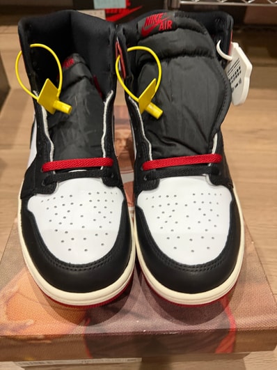 Nike Air Jordan 1 Retro High OG "Black Toe Reimagined"