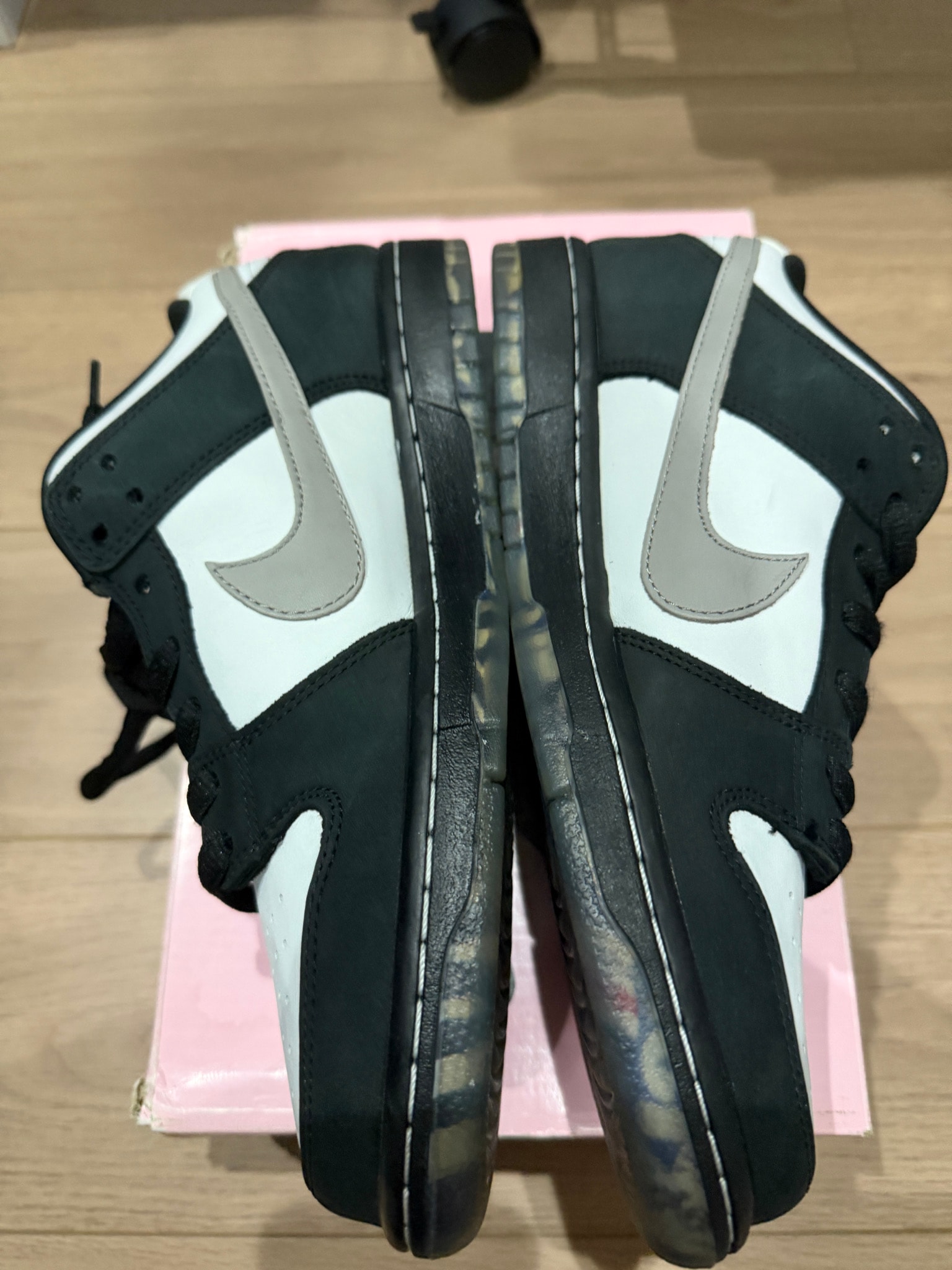 STAPLE × Nike SB Dunk Low "Pigeon Black/White"