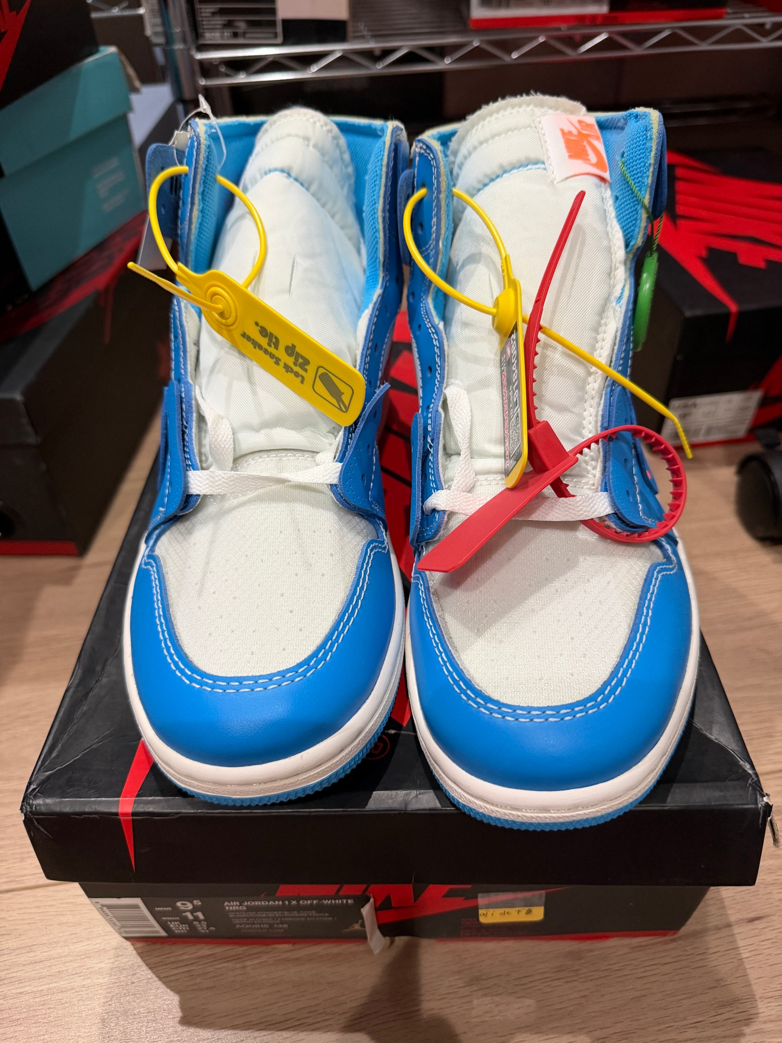 Off-White × Nike Air Jordan 1 High UNC "White/Dark Powder Blue"