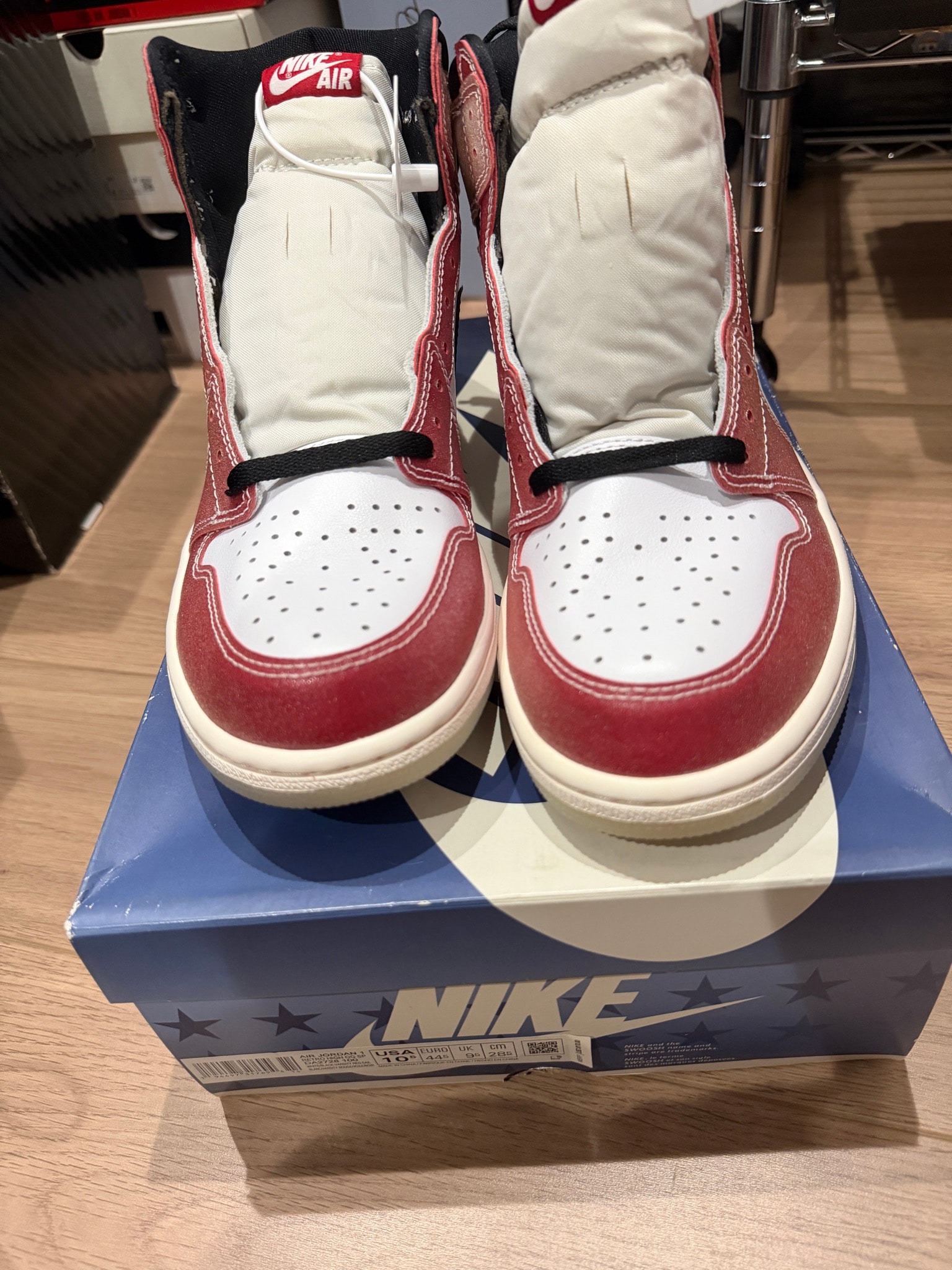 Trophy Room × Nike Air Jordan 1 Retro High OG "Chicago"