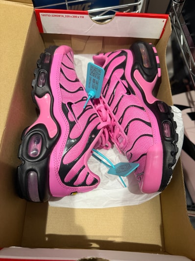 Nike Women's Air Max Plus "Black Pink"