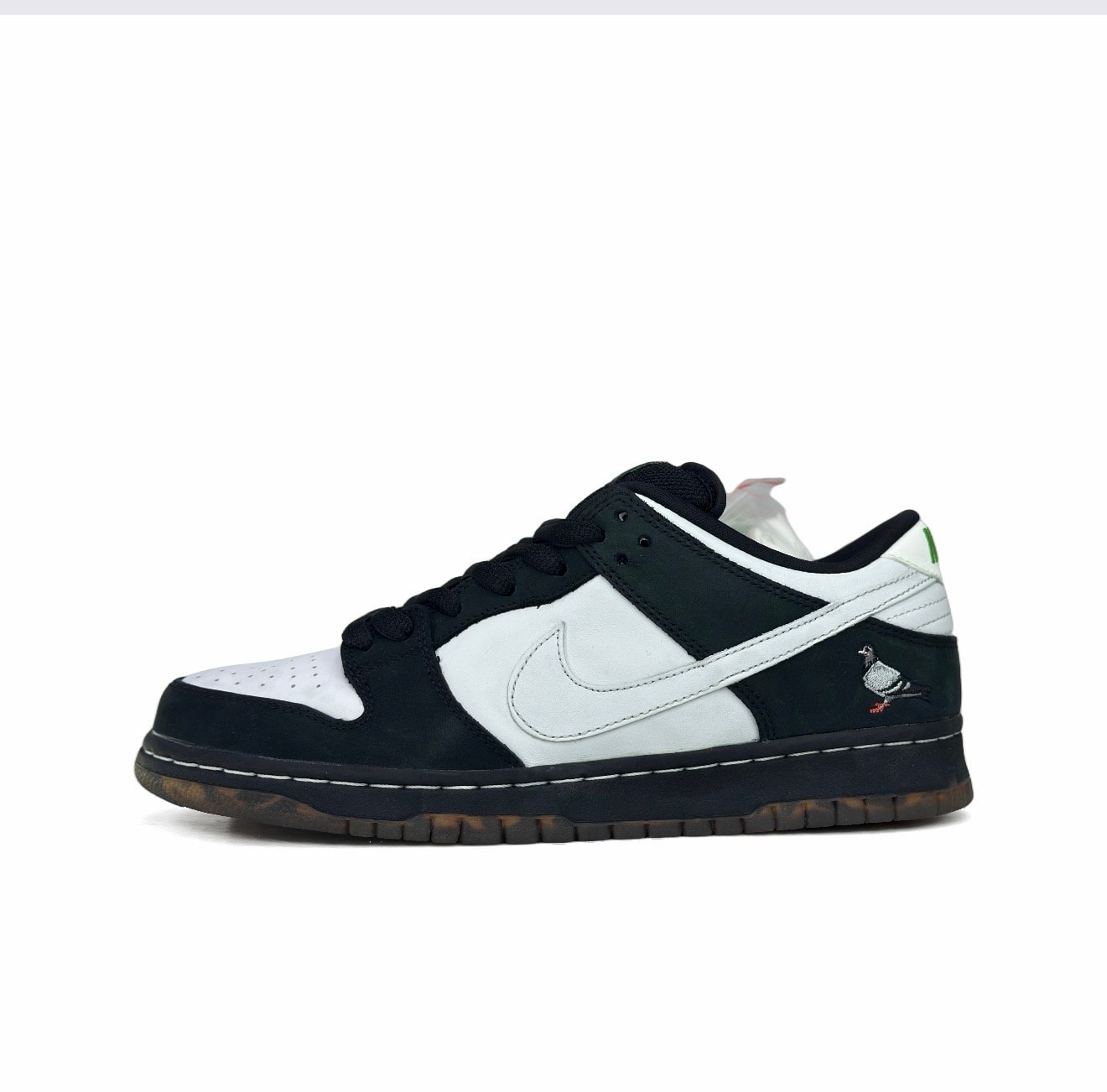 STAPLE × Nike SB Dunk Low "Pigeon Black/White"