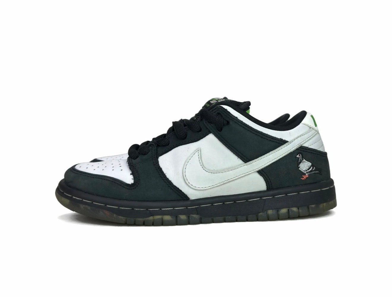 STAPLE × Nike SB Dunk Low "Pigeon Black/White"